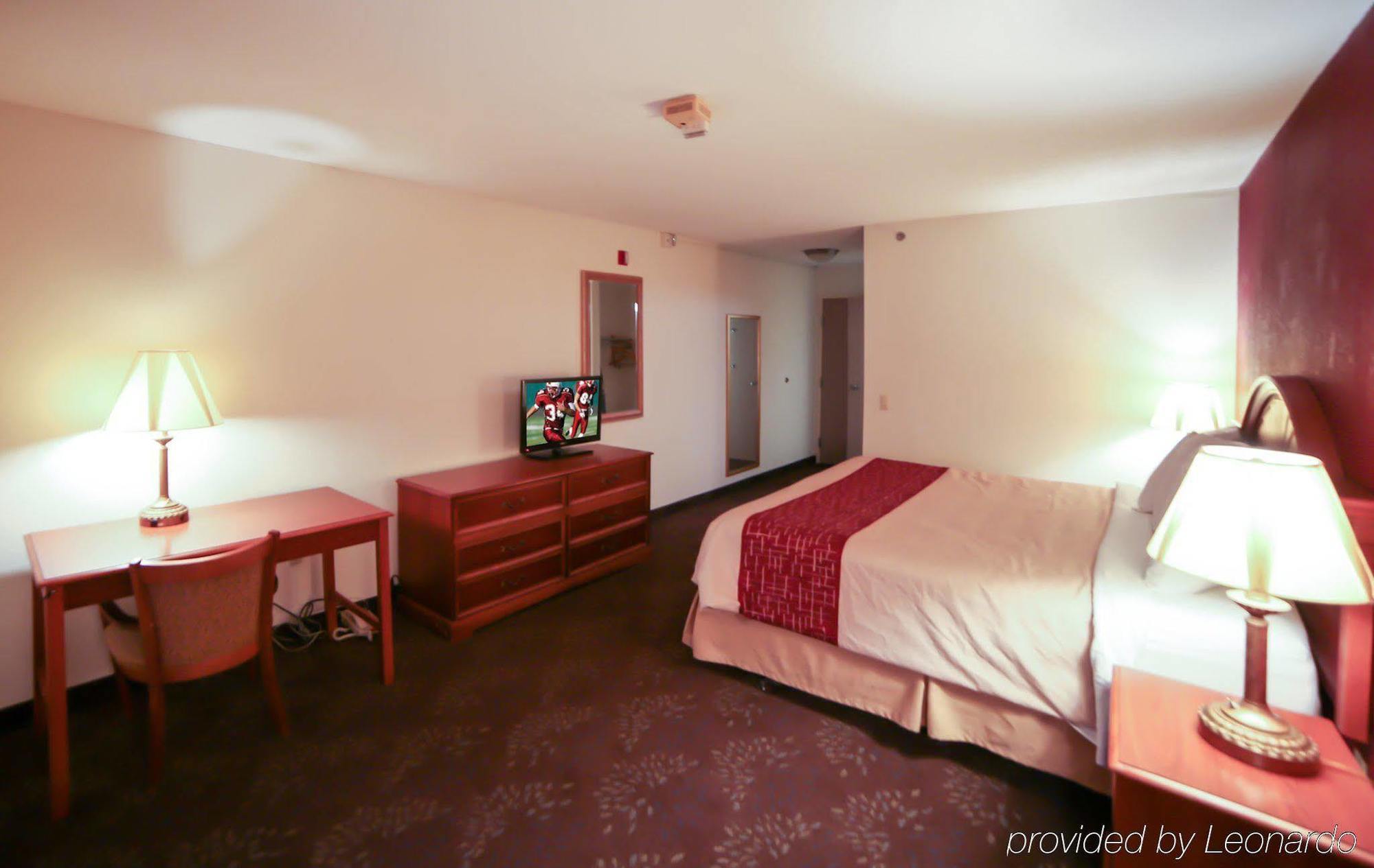 Red Roof Inn Evansville Stacer Екстериор снимка