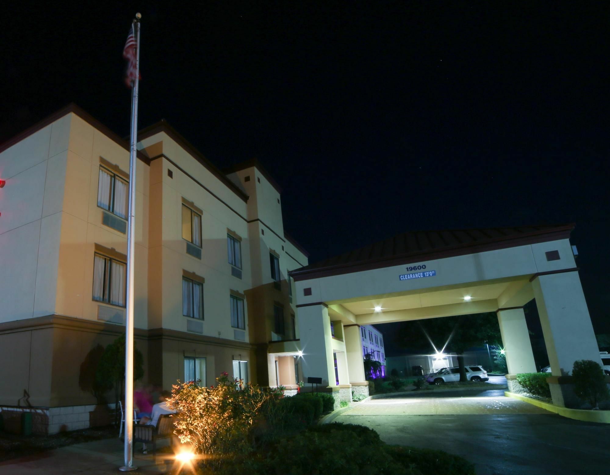 Red Roof Inn Evansville Stacer Екстериор снимка