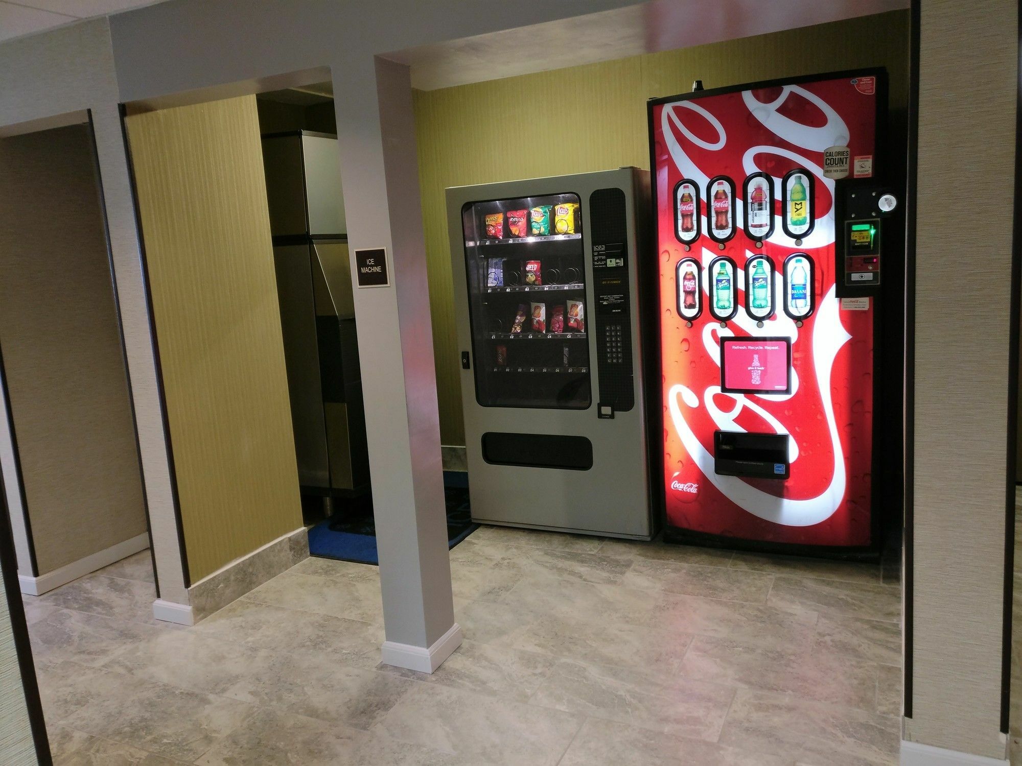 Red Roof Inn Evansville Stacer Екстериор снимка